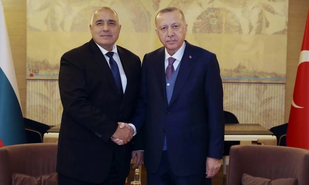 Ο Μπόικο Μπορίσοφ γίνεται Τούρκος για να αποφύγει την ποινική του δίωξη!